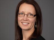 headshot of andrea comsa